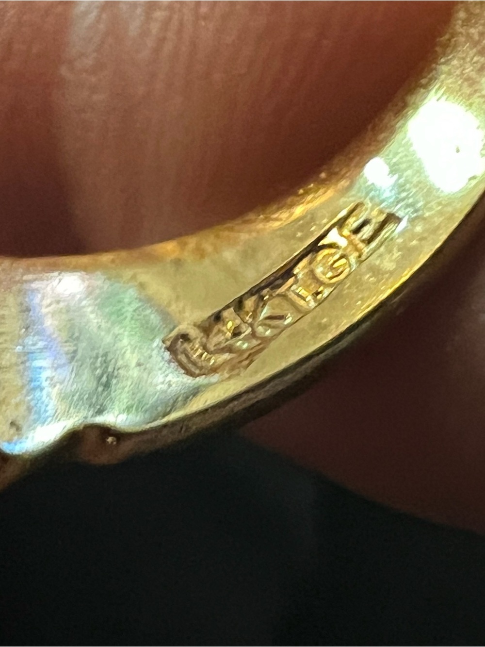 Gold Tone Women's Ring - Yellow Gold Finish it’s 14 K electoral plated.